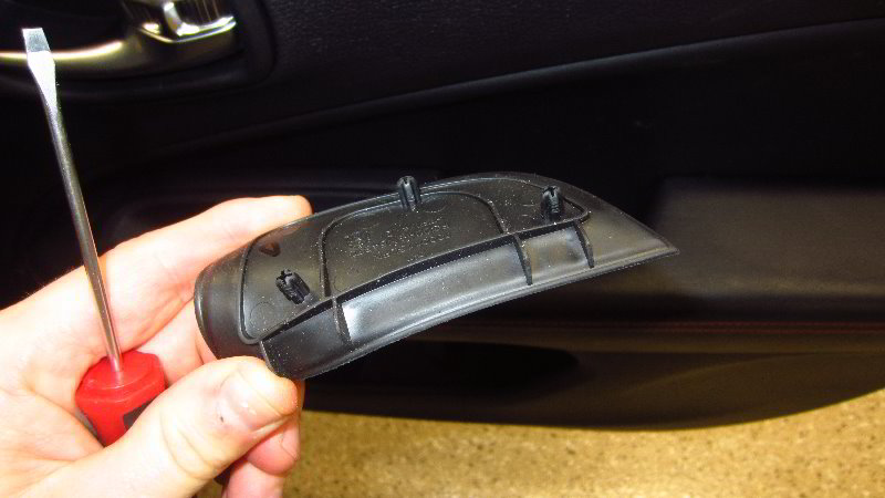 2017-2022-Jeep-Compass-Interior-Door-Panel-Removal-Guide-007