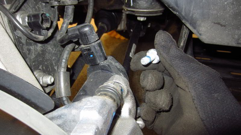 2017-2022-Jeep-Compass-Rear-Brake-Pads-Replacement-Guide-020