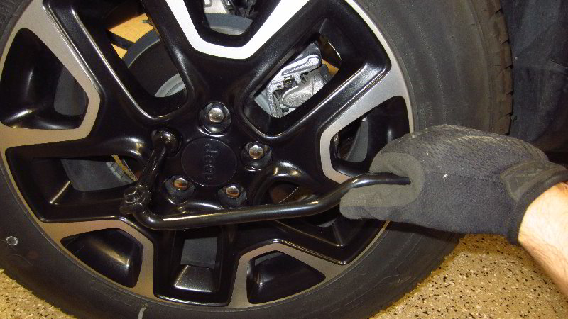 2017-2022-Jeep-Compass-Rear-Brake-Pads-Replacement-Guide-045