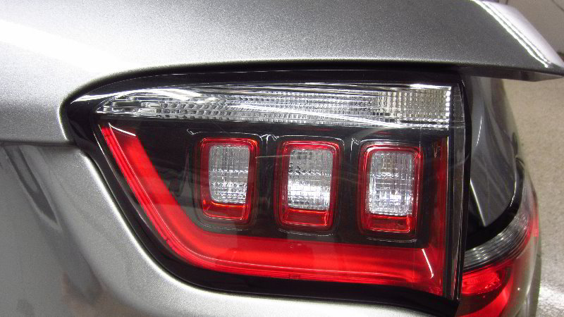 2017-2022-Jeep-Compass-Reverse-Light-Bulbs-Replacement-Guide-002