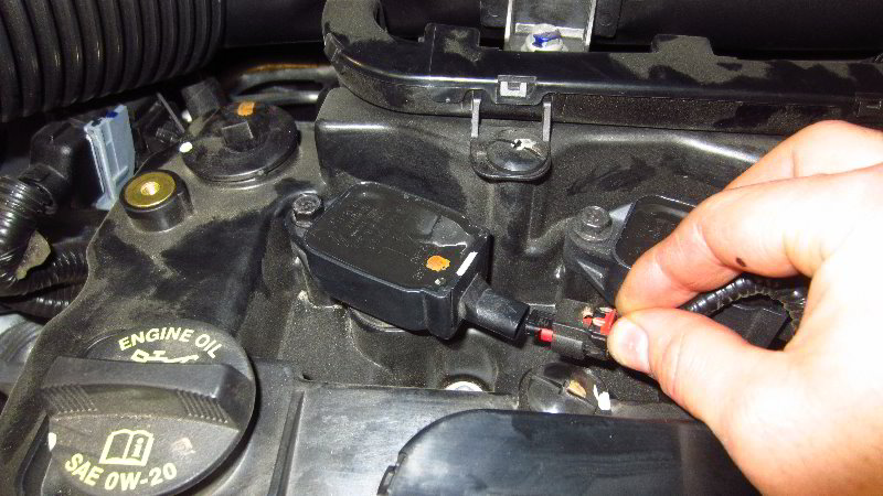 2017-2022-Jeep-Compass-Spark-Plugs-Replacement-Guide-030