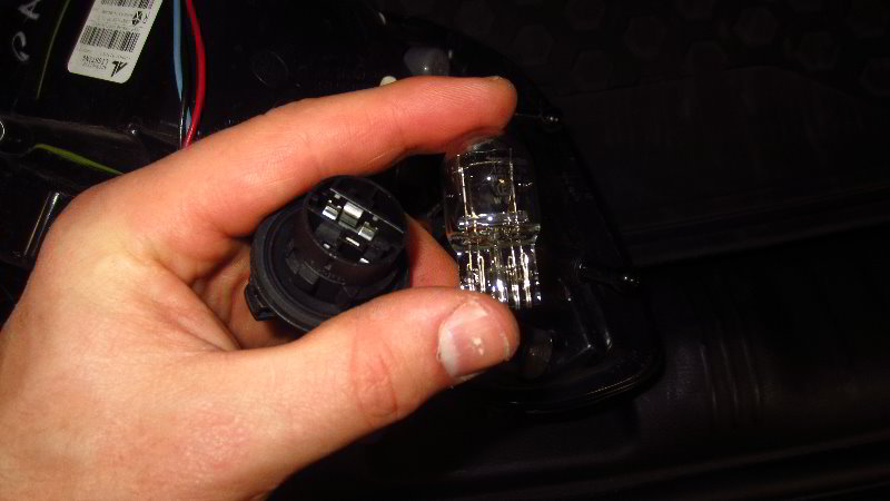 2017-2022-Jeep-Compass-Tail-Light-Bulbs-Replacement-Guide-013