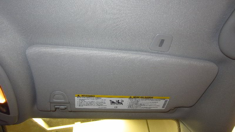 2017-2022-Jeep-Compass-Vanity-Mirror-Light-Bulbs-Replacement-Guide-001