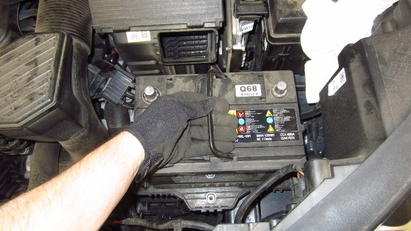 2017-2022-Kia-Sportage-12V-Automotive-Battery-Replacement-Guide-029
