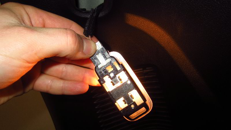 2017-2022-Kia-Sportage-Cargo-Area-Light-Bulb-Replacement-Guide-004