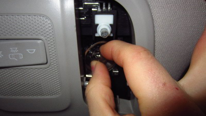 2017-2022-Kia-Sportage-Map-Light-Bulbs-Replacement-Guide-006