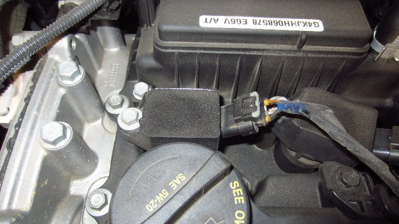 2017-2022-Kia-Sportage-Spark-Plugs-Replacement-Guide-006