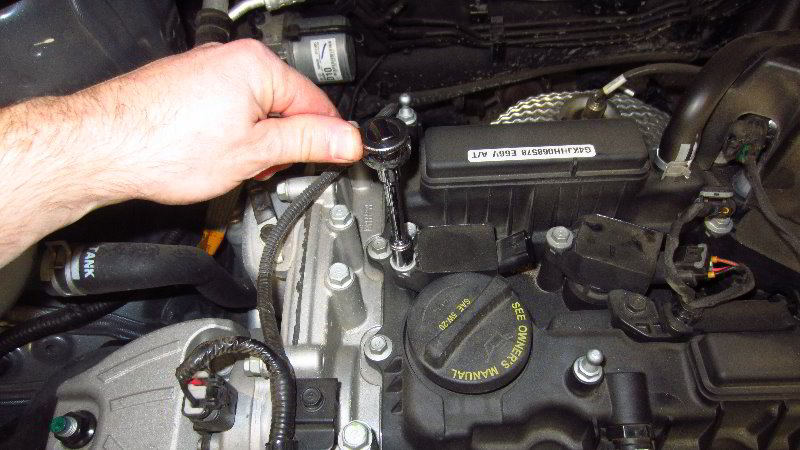 2017-2022-Kia-Sportage-Spark-Plugs-Replacement-Guide-010