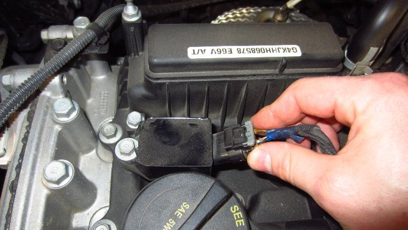 2017-2022-Kia-Sportage-Spark-Plugs-Replacement-Guide-029