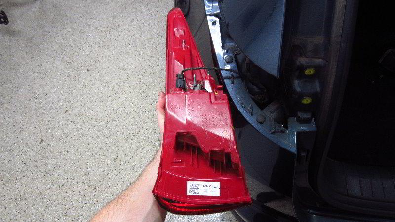 2017-2022-Kia-Sportage-Tail-Light-Bulbs-Replacement-Guide-010