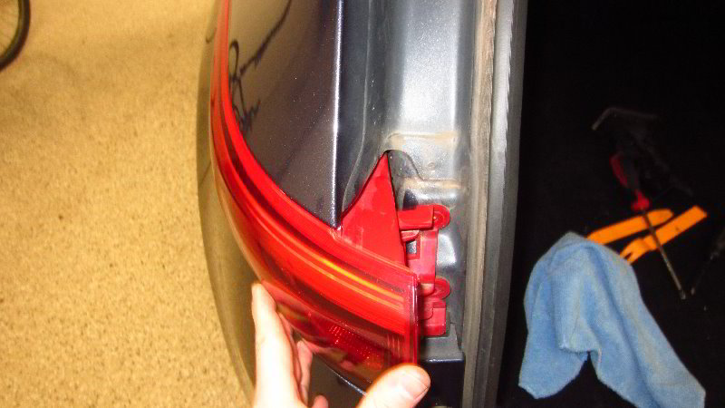 2017-2022-Kia-Sportage-Tail-Light-Bulbs-Replacement-Guide-026