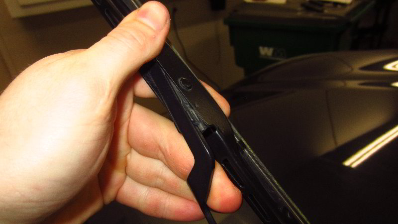 2017-2022-Kia-Sportage-Windshield-Window-Wiper-Blades-Replacement-Guide-005
