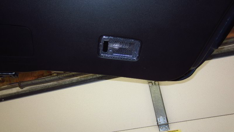 2017-2022-Mazda-CX-5-Cargo-Area-Light-Bulb-Replacement-Guide-001