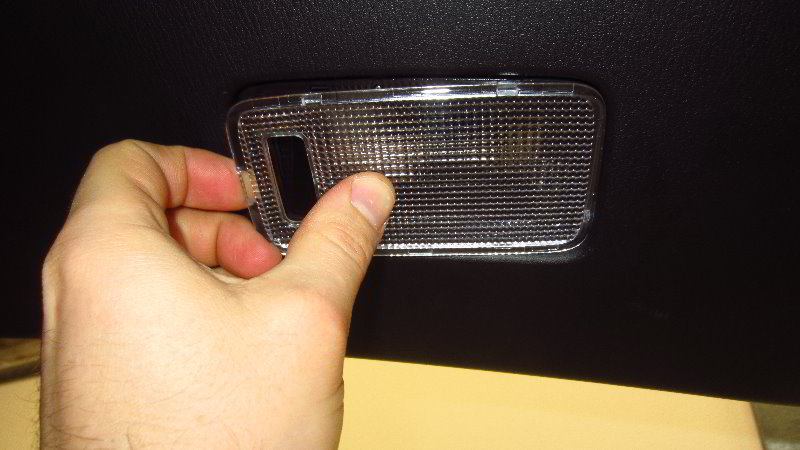 2017-2022-Mazda-CX-5-Cargo-Area-Light-Bulb-Replacement-Guide-013