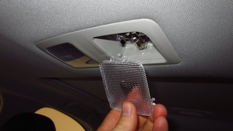 2017-2022-Mazda-CX-5-Dome-Light-Bulbs-Replacement-Guide-012