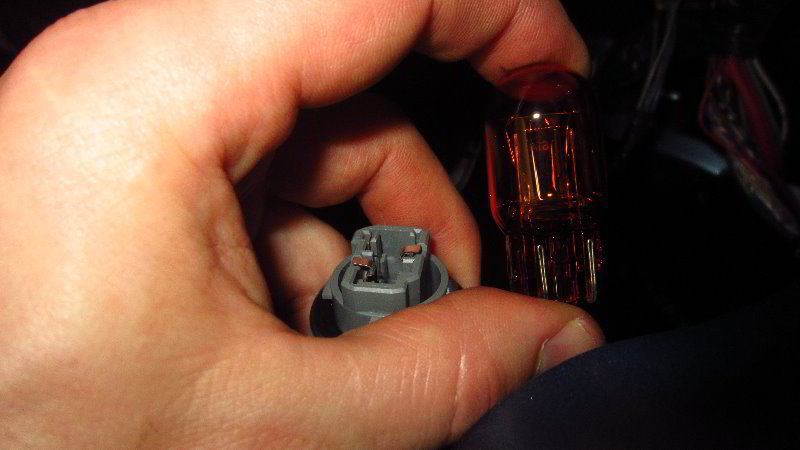 2017-2022-Mazda-CX-5-Front-Turn-Signal-Light-Bulb-Replacement-Guide-006