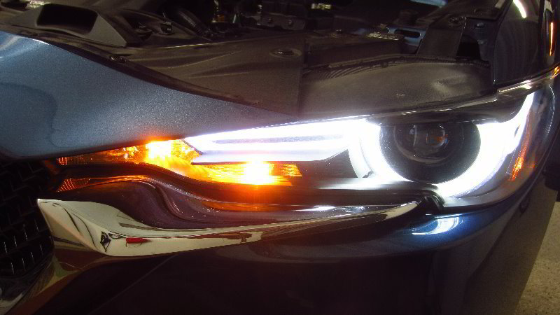 2017-2022-Mazda-CX-5-Front-Turn-Signal-Light-Bulb-Replacement-Guide-012