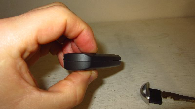 2017-2022-Mazda-CX-5-Key-Fob-Battery-Replacement-Guide-023