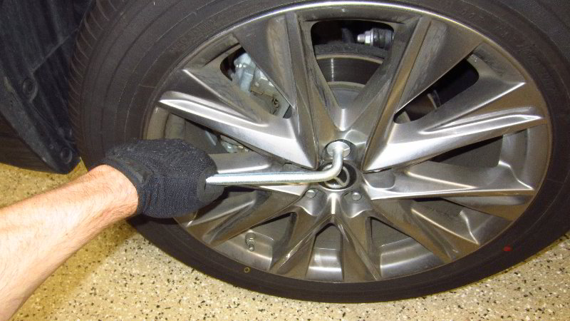 2017-2022-Mazda-CX-5-Rear-Brake-Pads-Replacement-Guide-004