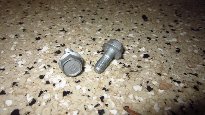 2017-2022-Mazda-CX-5-Rear-Brake-Pads-Replacement-Guide-013