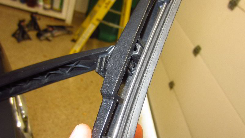 2017-2022-Mazda-CX-5-Rear-Wiper-Blade-Replacement-Guide-011