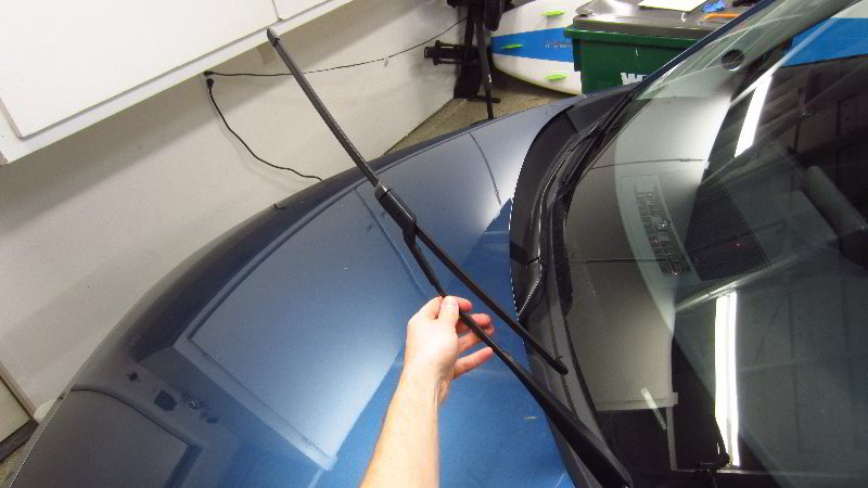 2017-2022-Mazda-CX-5-Windshield-Wiper-Blades-Replacement-Guide-002