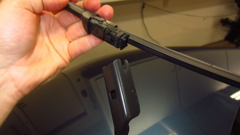 2017-2022-Mazda-CX-5-Windshield-Wiper-Blades-Replacement-Guide-008