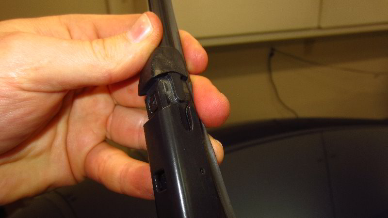 2017-2022-Mazda-CX-5-Windshield-Wiper-Blades-Replacement-Guide-010