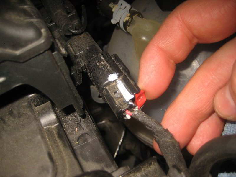 2018-2022-Chevrolet-Equinox-12V-Automotive-Battery-Replacement-Guide-020