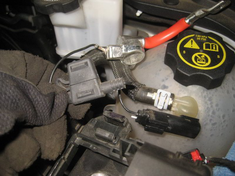 2018-2022-Chevrolet-Equinox-12V-Automotive-Battery-Replacement-Guide-022