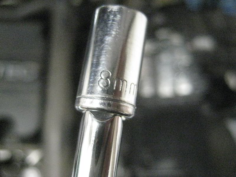 2018-2022-Chevrolet-Equinox-12V-Automotive-Battery-Replacement-Guide-026