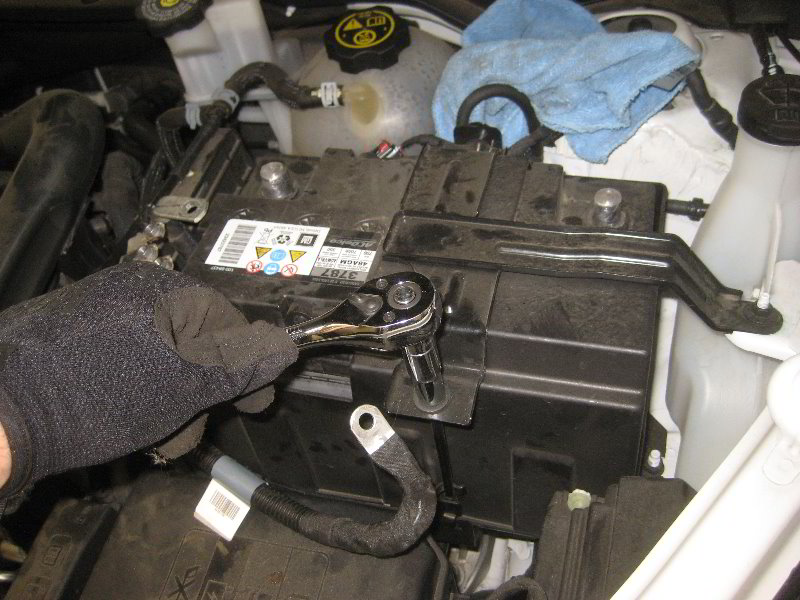 2018-2022-Chevrolet-Equinox-12V-Automotive-Battery-Replacement-Guide-031