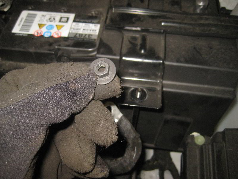 2018-2022-Chevrolet-Equinox-12V-Automotive-Battery-Replacement-Guide-032