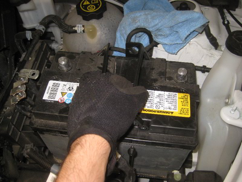 2018-2022-Chevrolet-Equinox-12V-Automotive-Battery-Replacement-Guide-039