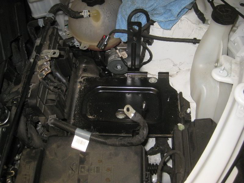 2018-2022-Chevrolet-Equinox-12V-Automotive-Battery-Replacement-Guide-042