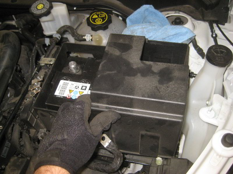 2018-2022-Chevrolet-Equinox-12V-Automotive-Battery-Replacement-Guide-044