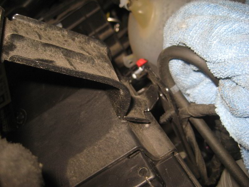 2018-2022-Chevrolet-Equinox-12V-Automotive-Battery-Replacement-Guide-047