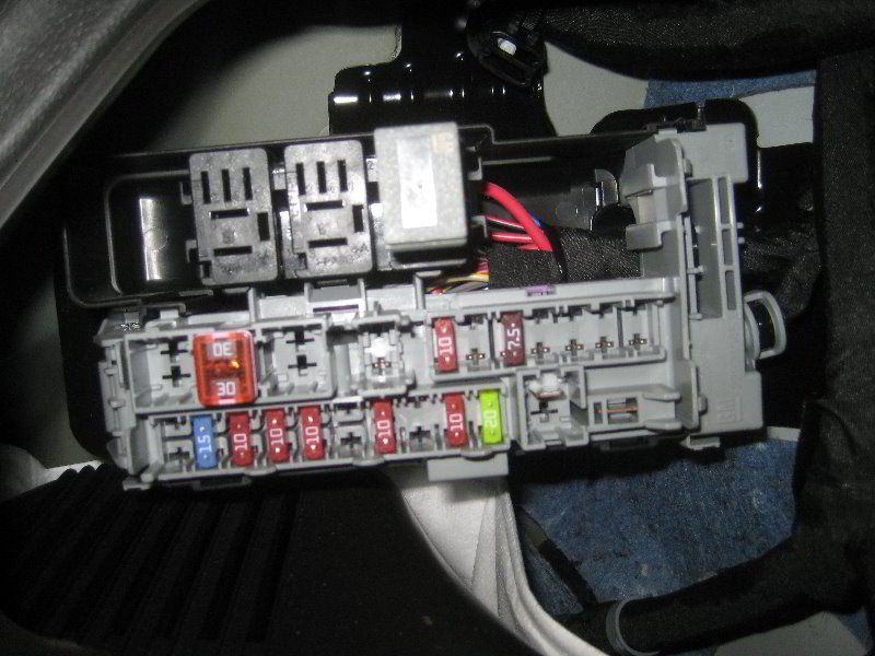 2018-2022-Chevrolet-Equinox-Electrical-Fuse-Replacement-Guide-022