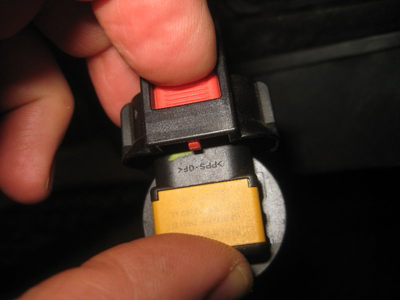 2018-2022-Chevrolet-Equinox-Fog-Light-Bulbs-Replacement-Guide-018