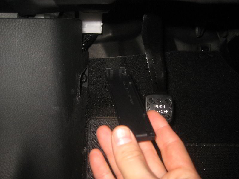 2018-2022-Toyota-Camry-Electrical-Fuses-Replacement-Guide-024