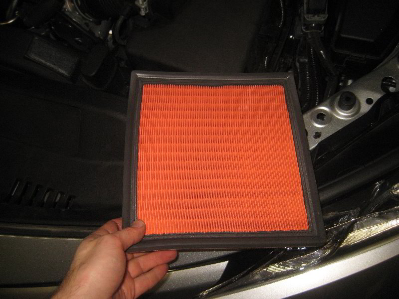 2018-2022-Toyota-Camry-Engine-Air-Filter-Replacement-Guide-008