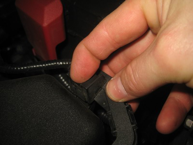 2018-2022-Toyota-Camry-Engine-Air-Filter-Replacement-Guide-015