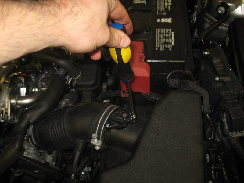2018-2022-Toyota-Camry-MAF-Sensor-Replacement-Guide-016