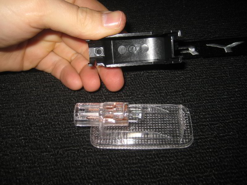 2018-2022-Toyota-Camry-Trunk-Light-Bulb-Replacement-Guide-006