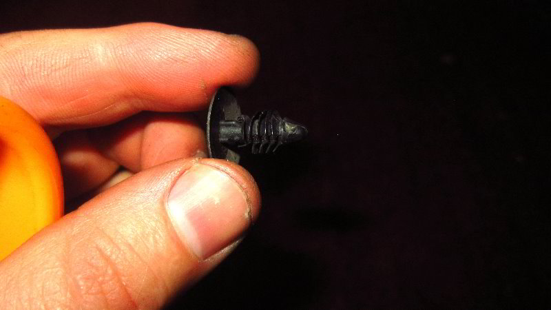 2018-2023-Jeep-Wrangler-Front-Turn-Signal-Light-Bulb-Replacement-Guide-005