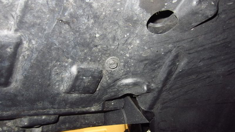 2018-2023-Jeep-Wrangler-Front-Turn-Signal-Light-Bulb-Replacement-Guide-006