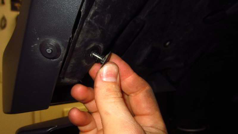 2018-2023-Jeep-Wrangler-Front-Turn-Signal-Light-Bulb-Replacement-Guide-017