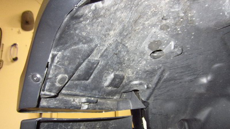 2018-2023-Jeep-Wrangler-Front-Turn-Signal-Light-Bulb-Replacement-Guide-020