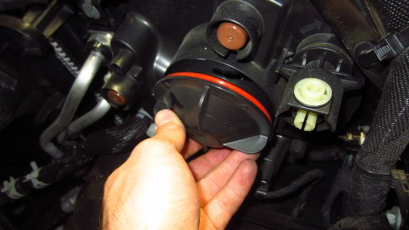 2018-2023-Jeep-Wrangler-Headlight-Bulbs-Replacement-Guide-022