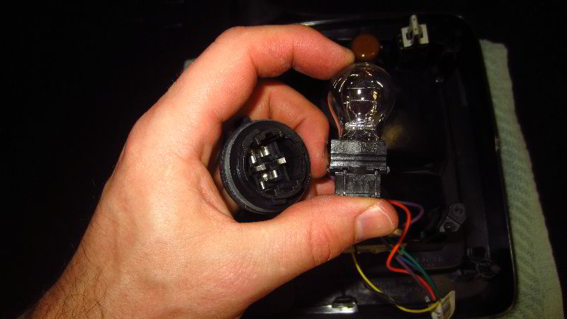 2018-2023-Jeep-Wrangler-Tail-Light-Bulbs-Replacement-Guide-024